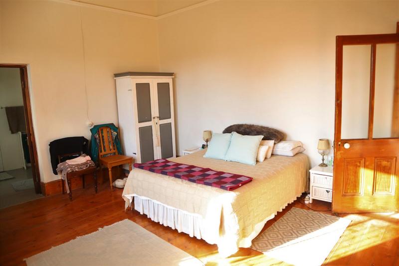 4 Bedroom Property for Sale in Bergzicht Western Cape